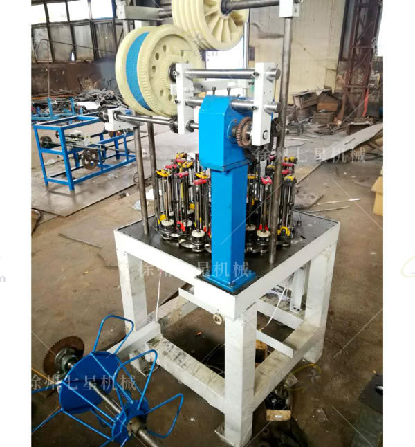 BL115-24錠水暖管編織機